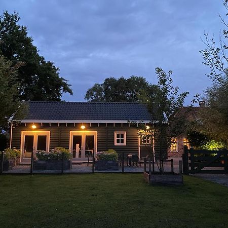 Flora'S B&B Landsmeer Экстерьер фото