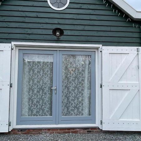Flora'S B&B Landsmeer Экстерьер фото