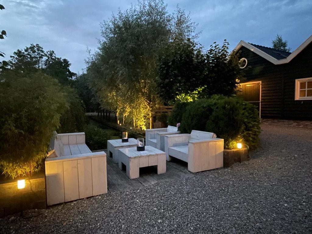 Flora'S B&B Landsmeer Экстерьер фото