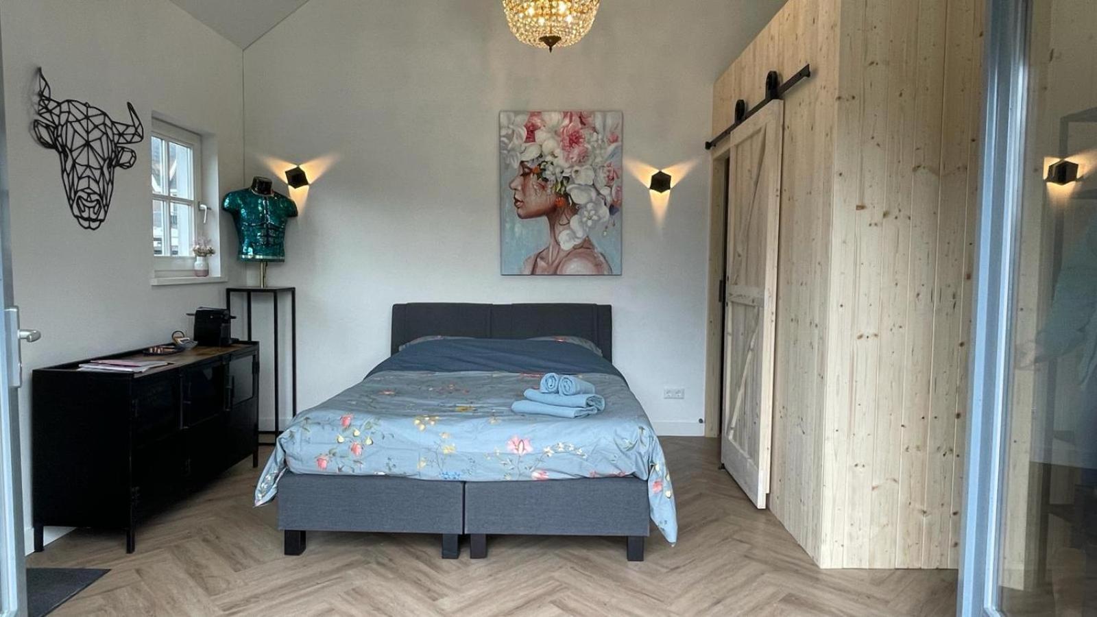 Flora'S B&B Landsmeer Экстерьер фото